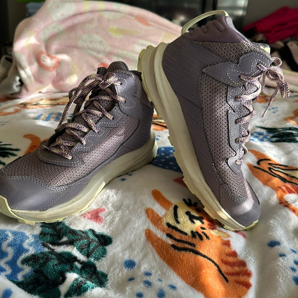 EUC Children’s North Face Hiking Boots